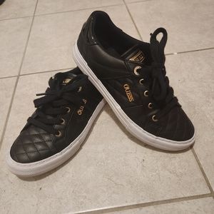 Black Quilted Guess running shoes